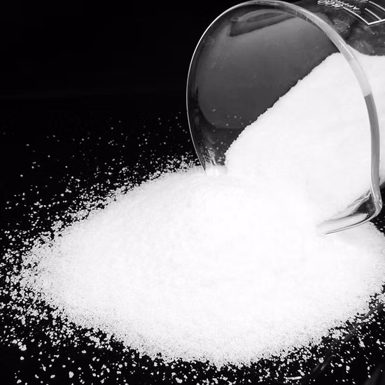 Polyacrylamide de floculant de polymère non ionique anionique cationique PAM pour le traitement de l'eau Fabrication de papier d'exploration pétrolière de floculant chimique